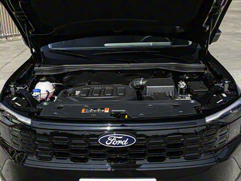 2025�� EcoBoost 170 ������