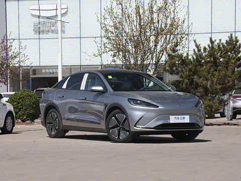 2025�� 735MAX 160kW