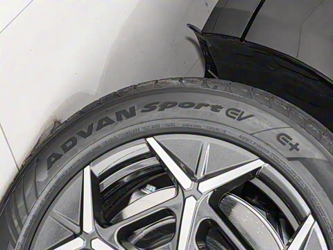 2024�� STARBUFF 95kWh 766km����