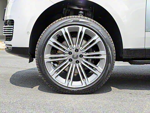 2024�� 3.0 L6 400PS SV���ٴ����ӳ��� 4��