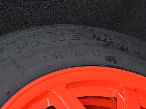 2025�� 3.0 L6 400PS ʢ���ӳ���