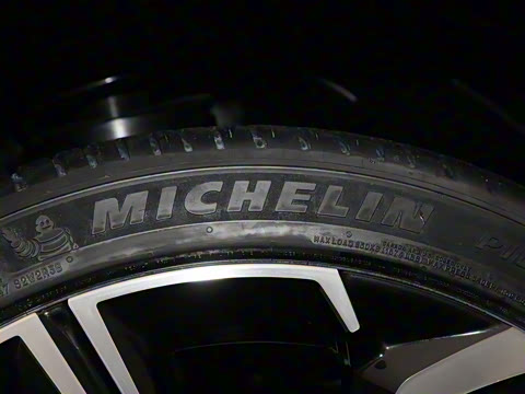 2025�� ����200 Max