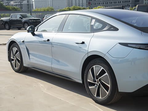 2025�� ���� Pro ���ٸ�����ʻ