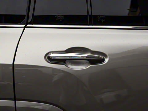 2025�� 700h ��;��