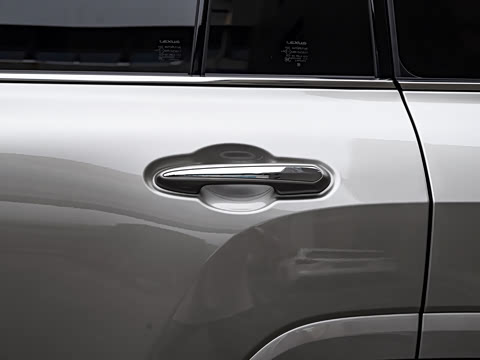 2025�� 700h ��;��