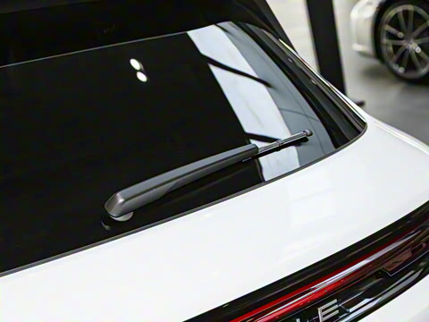 2025�� Cayenne S E-Hybrid 3.0T