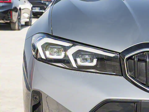 2025�� 330i M�˶���ҹ��װ