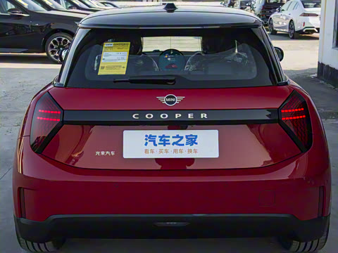 2025�� 456km COOPER E ������
