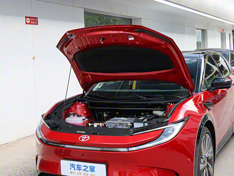 2025�� 630 MAX���а�