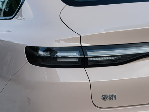 2025�� 550������