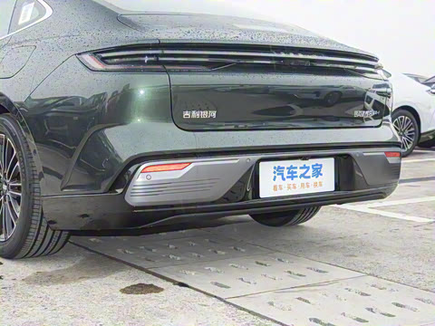 2025�� 130km EM-i ������