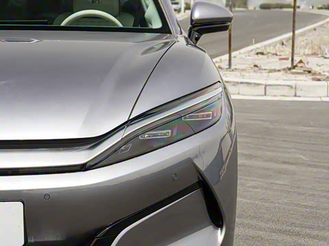 2025�� EV 701KM�����״�������