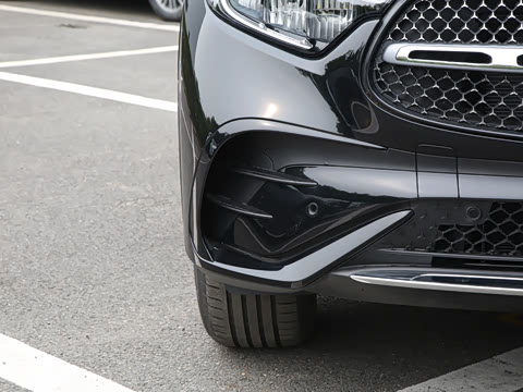 2024�� GLC 260 L 4MATIC ������ 7��