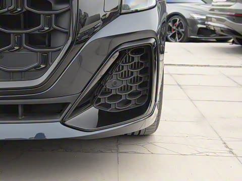 2024�� 55 TFSI ����������