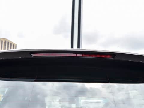 2025�� �Ŀ� GLC 300 L 4MATIC ������ 5��