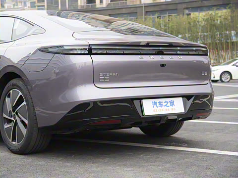 2025�� ���� Ultra �����콢