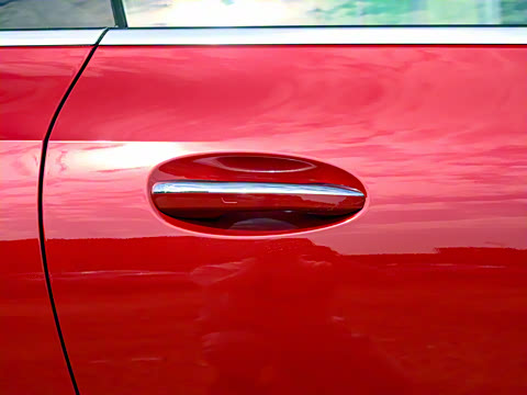 2025�� CLE 260 ���ܳ�