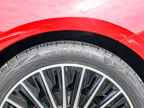 2025�� CLE 260 ���ܳ�