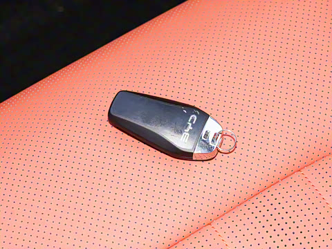 2025�� EV 670KM�����״�������