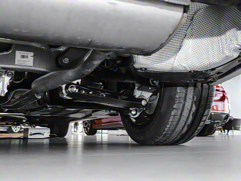 2025�� 525Li M�˶���װ