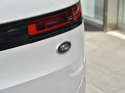 2025�� 400PS Dynamic HSE