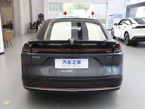 2025�� 300Ultra  �����Ǽ�AD PRO���̰�