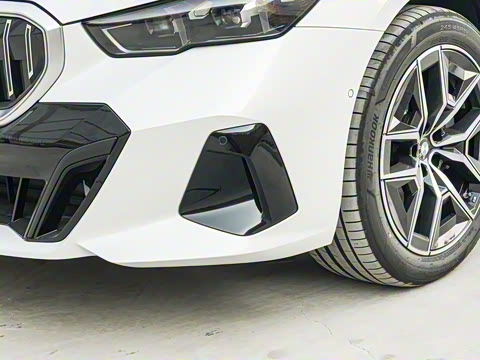 2024�� 530i ������ M�˶���װ