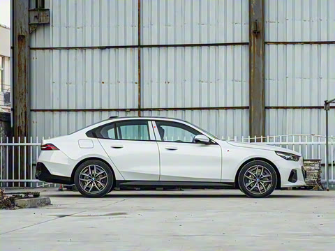 2024�� 530i ������ M�˶���װ