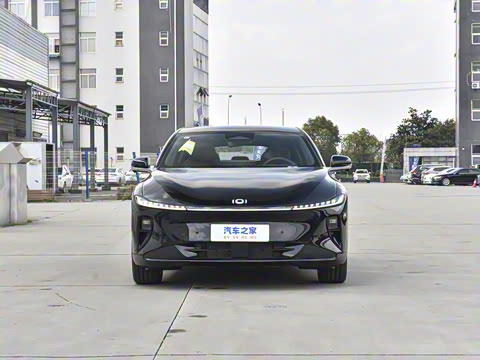 2025�� ��������� 710�콢��