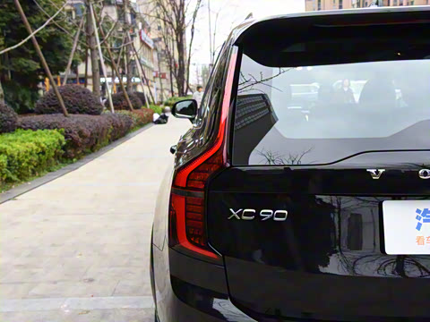 2025�� �Ŀ� B5 ���ݺ����� 5��