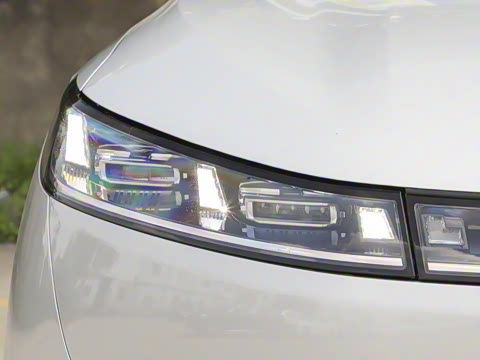 2025�� 210Ultra�Ǽݰ� 6��