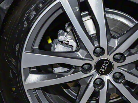 2025�� �Ŀ� 40 TFSI ����������