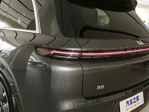 2025�� Max ���ܻ��°�