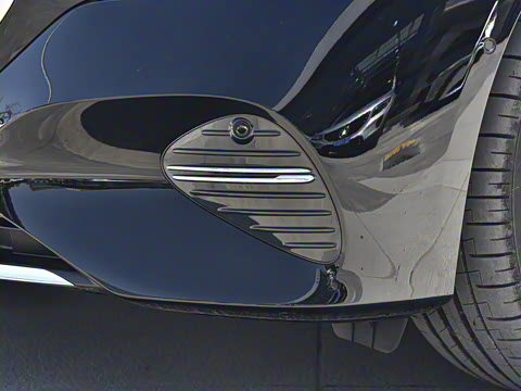 2025�� �Ŀ� E 300 L �����