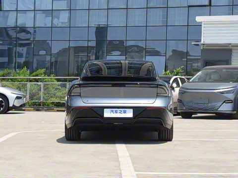 2025�� �������� Max �콢��