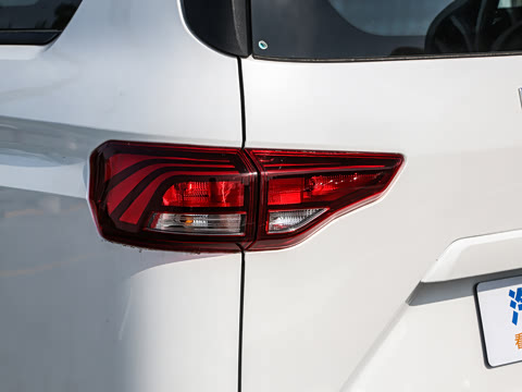 2024�� 2.0L CNG������ 7��