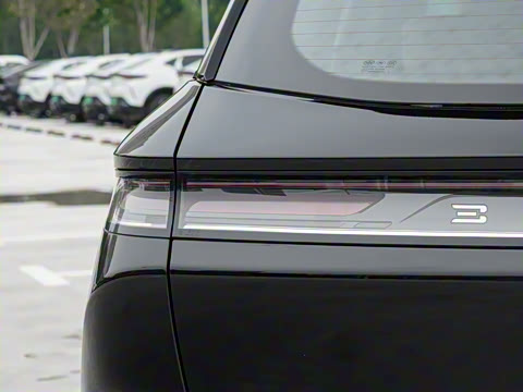 2025�� 210km ������