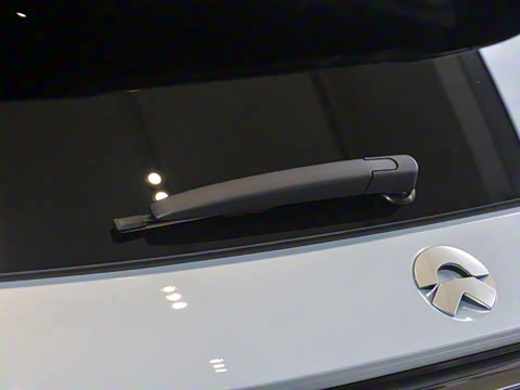 2025�� 75kWh Touring