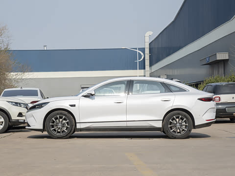 2025�� EV 470KM������