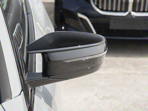 2024�� M4������ܳ� M xDrive ������