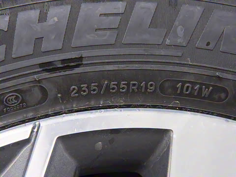 2025�� 45�����ذ� 40 TFSI ����������