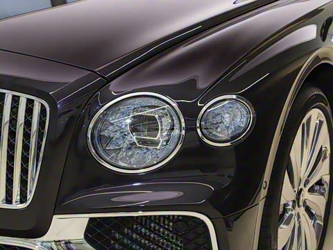 2024�� V8 Edition 8