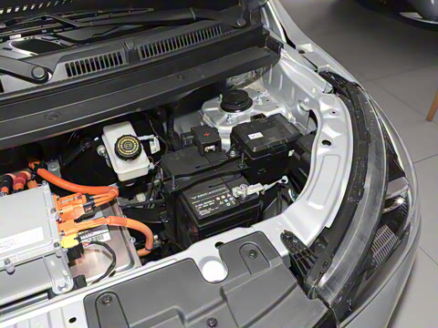 2025�� Mate 300km̤�˰�