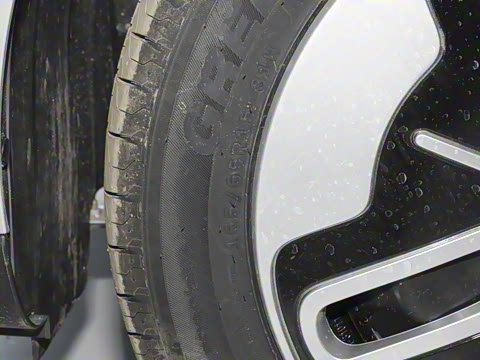 2025�� Mate 300km̤�˰�