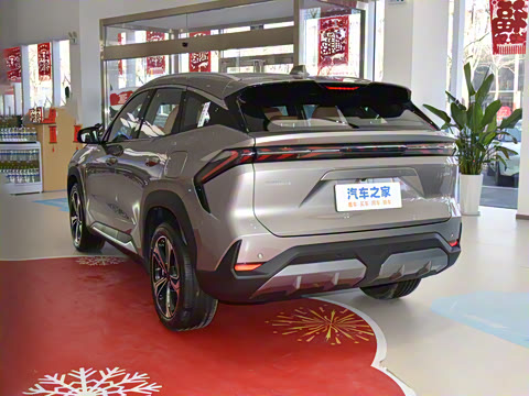 2025�� EM-i 115km ̽��+��