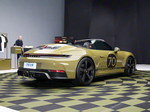 2025�� Spirit 70 3.6T Heritage Design