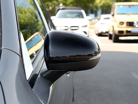 2025�� �Ŀ� AMG A 35 L 4MATIC