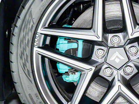 2025�� 630 Max��