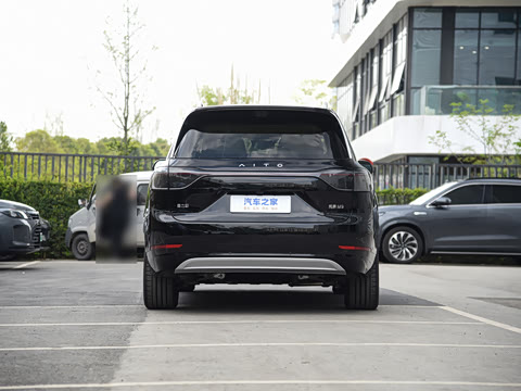 2025�� ���� Max�� 52kWh 6����