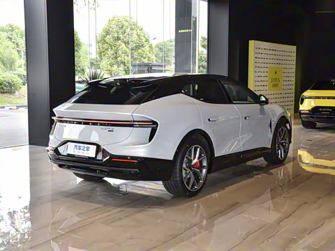 2025�� 600 ������